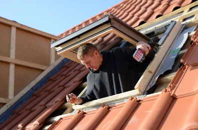 Pose de fenêtres de toit Velux à Genod